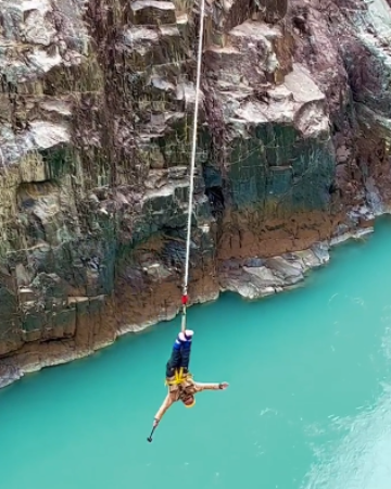 Bungee Jumping